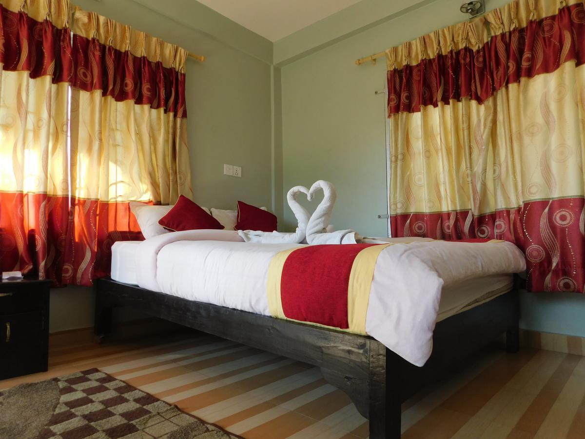 Harvest Moon Guest House Pokhara Exterior photo